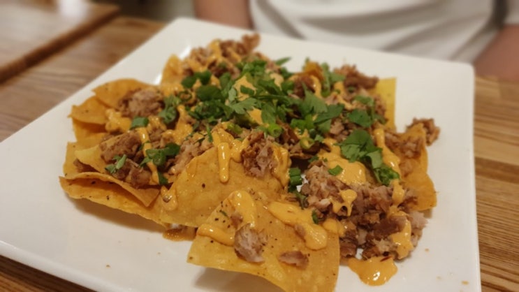  [괌 맛집] 크림소스 로꼬모꼬 '피카스카페'
