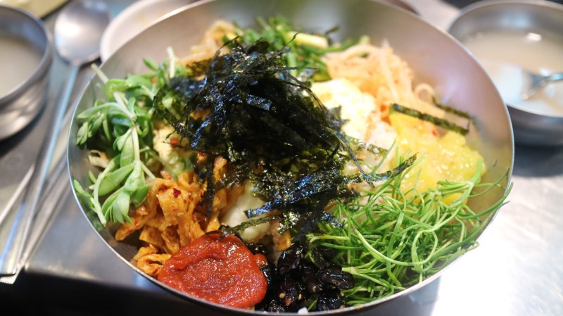대구 칠성시장 맛집 정겨운 보리밥 뷔페 준이보리밥