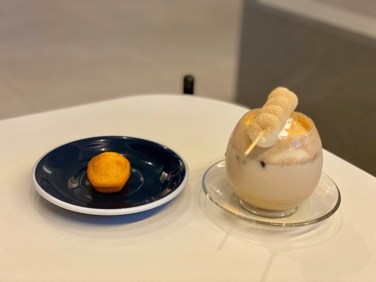  [불당 카페] 천안/아산 인스타 감성 맛집 '겐트카페'