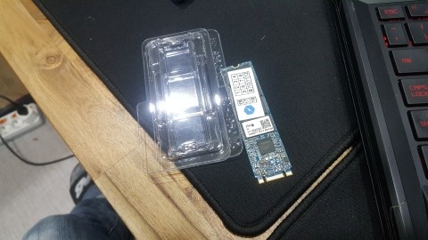  중국유학생의 노트북! ssd 인식안됌[교체]