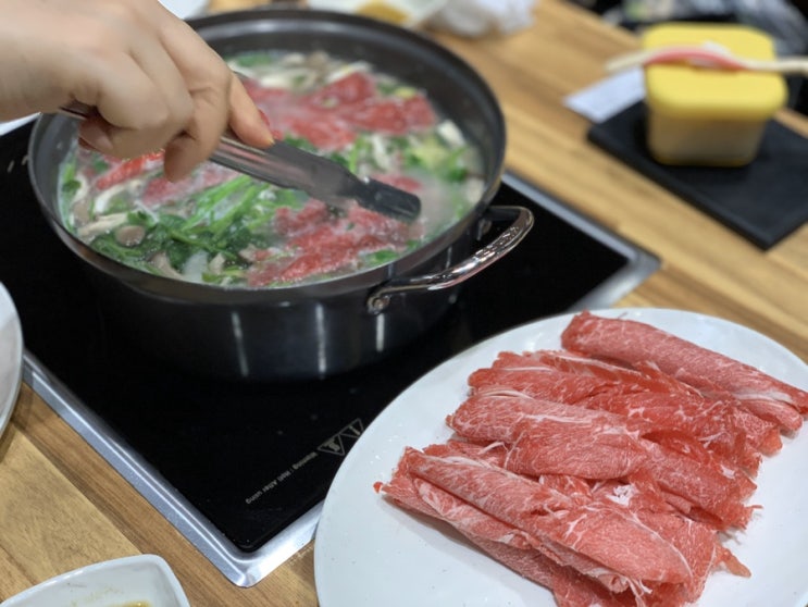  동탄맛집 소개 동2에도 제대로 된 샤브샤브 칼국수 집 등장이요~! "미미칼국수"