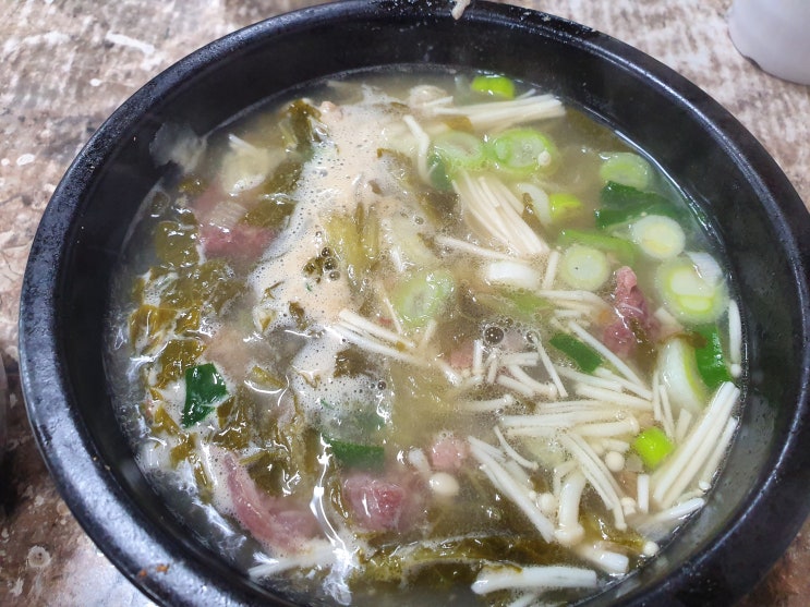  수원 유치회관 해장국! 뜨끈뜨끈한 국물이 최고!