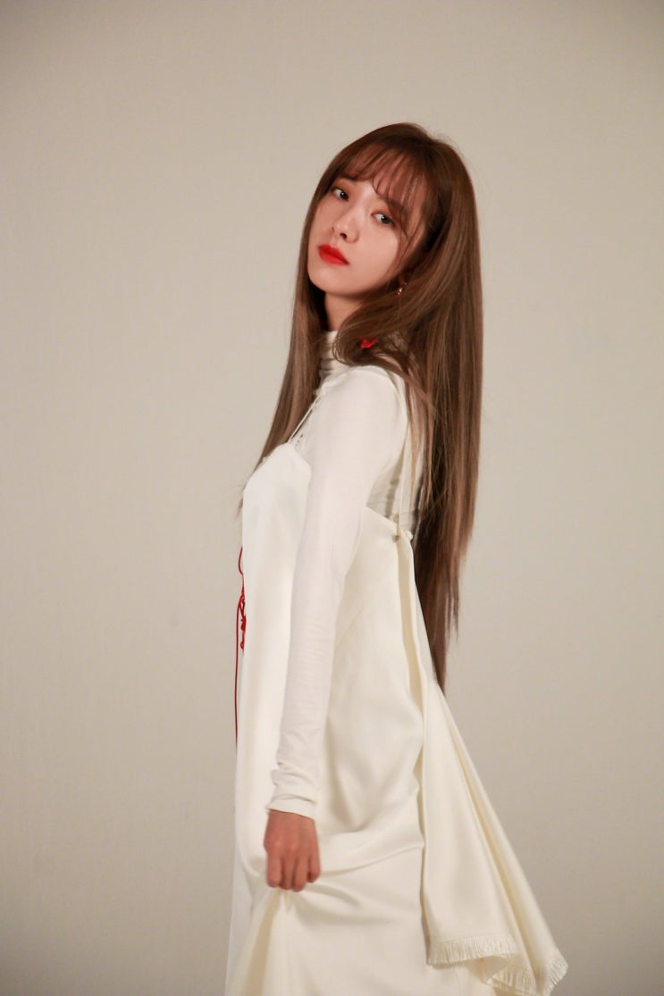 우주소녀 보나, 루다, 여름, 연정의 MAPS 1월호 촬영 비하인드 우주소녀 보나, 루다, 여름, 연정의 MAPS 1월호 촬영 비하인드