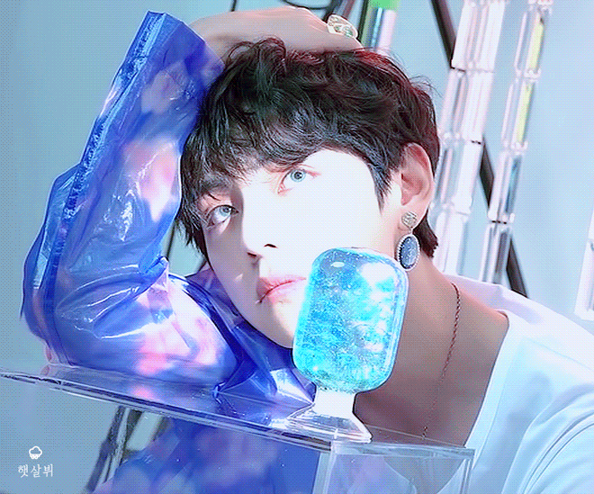  김쁘다 태형오셨네! 온아미 맞으라![HappyVDay]