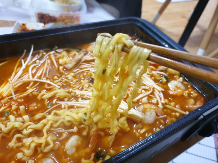  2019년 마지막 저녁은 삼겹살로 정했습니다.