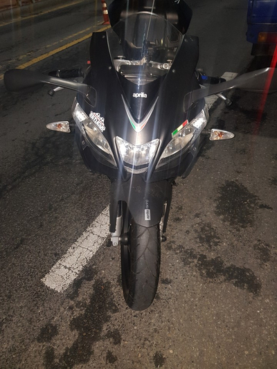  구리 오토바이출장수리 아프릴리아rs4 125배터리 교체