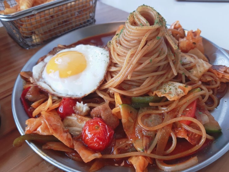  모다아울렛 서가앤쿡 에서 점심