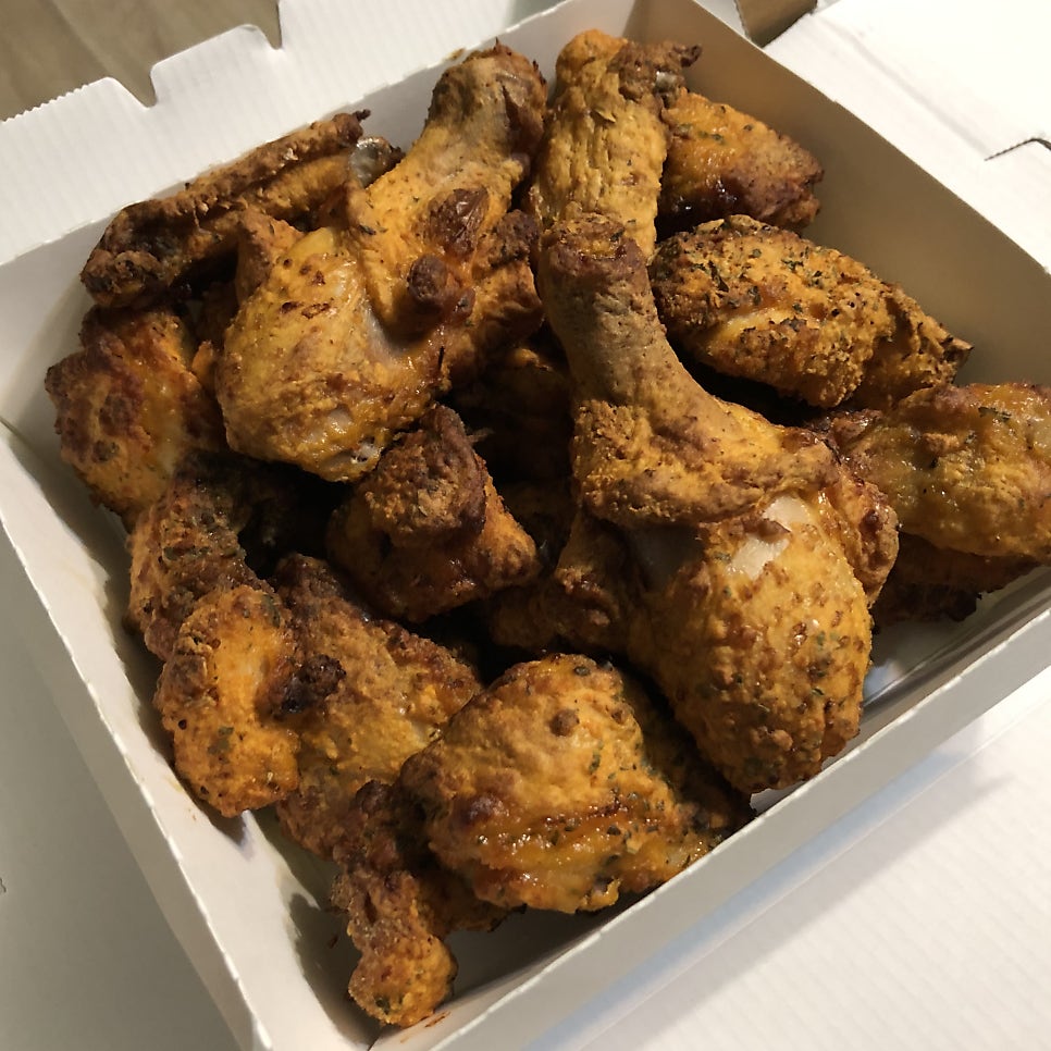 굽네치킨 이문1호점 사진 4
