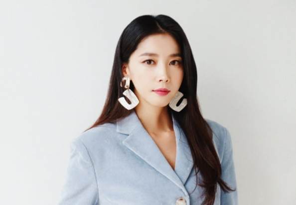  오윤아, '편스토랑' 합류 - 집밥 여왕 일상 공개