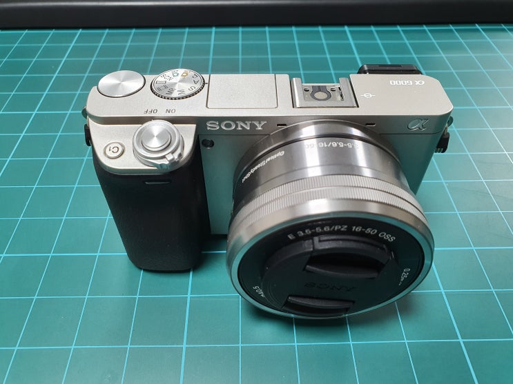  소니 a6000