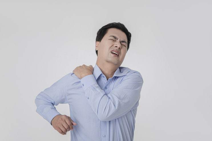  [일산 추나요법] 어깨를 움직일 때마다 들리는 ‘뚝뚝’ 소리, 어깨충돌 증후군을 의심해보세요