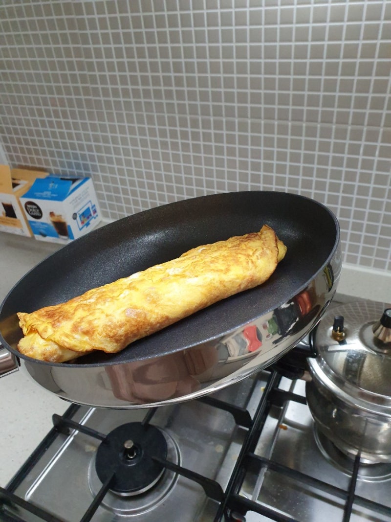 핀일로 안전한 인덕션 스텐코팅 후라이팬과 함께한 맛있는계란말이