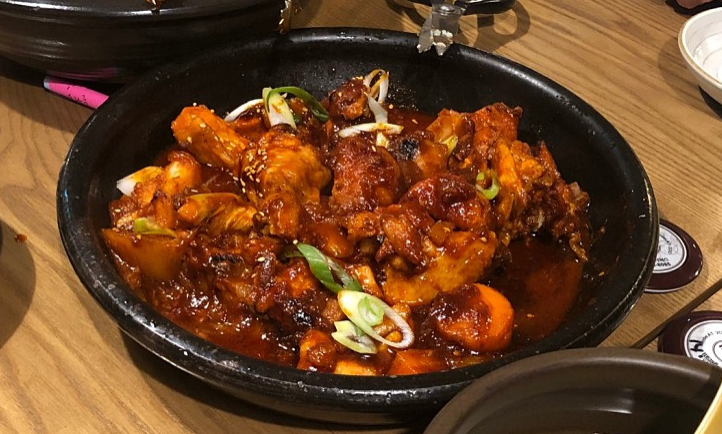  마포나루의 대표 메뉴를 소개합니다.