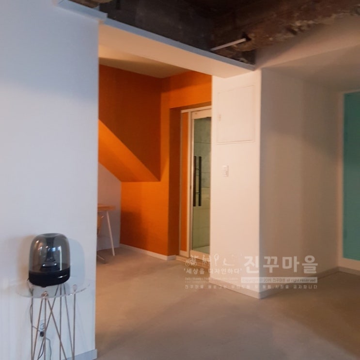  문래창작촌 카페 [아파트먼트] 모던하고 깔끔한 감성