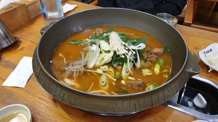  부천 상동 감자탕 맛집 추천 : 로봇이 서빙하는 이바돔 감자탕