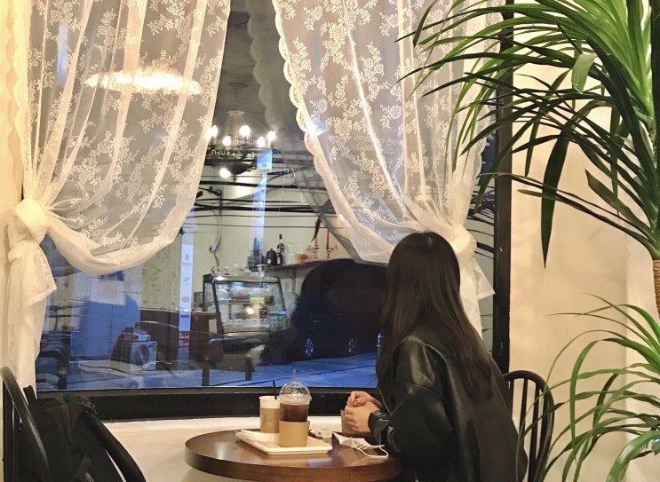  중화역 카페 세턴, 포근하고 저렴한 Cafe Saturn
