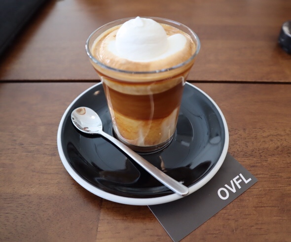 [일산 밤리단길] 오버플로(Overflow) : 마카롱, 커피 맛집