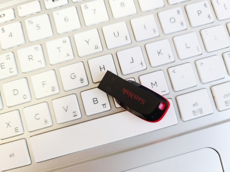  윈도우10 설치 USB 간단하게 완성