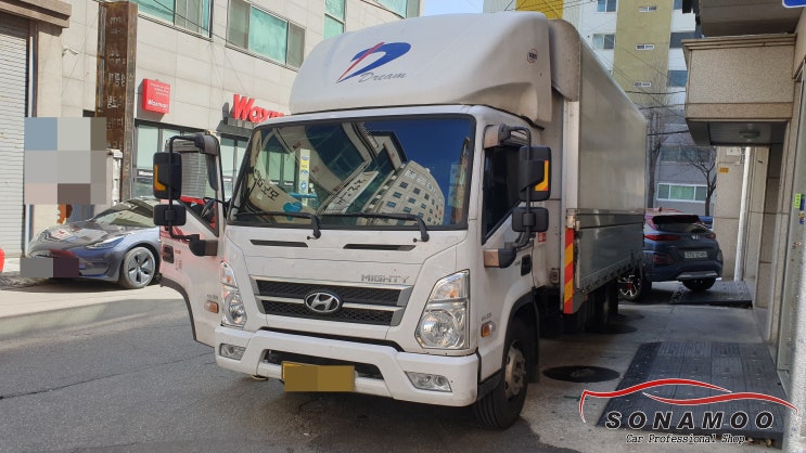  현대 마이티 차량 블랙 박스 포스제로 보조배터리 장착