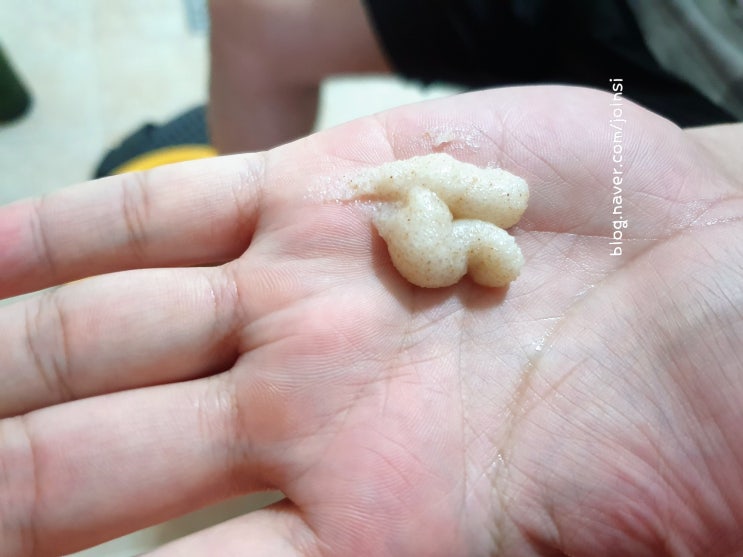  [터치인솔]메디솔 리얼 솔트 풋스크럽 버터라이징 각질제거와 보습까지 동시에 해결