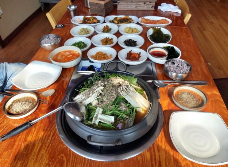  동탄 중리 저수지 기흥CC 입구에 위치한 흑염소 맛집 털보회관
