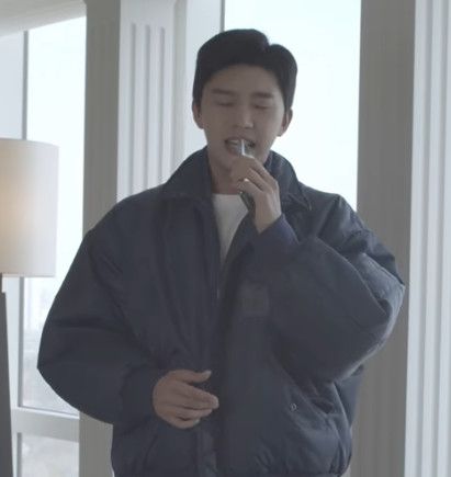  '임영웅 공약이행' 완료 벌써 38만뷰...팬들 '영웅 목소리 보물'