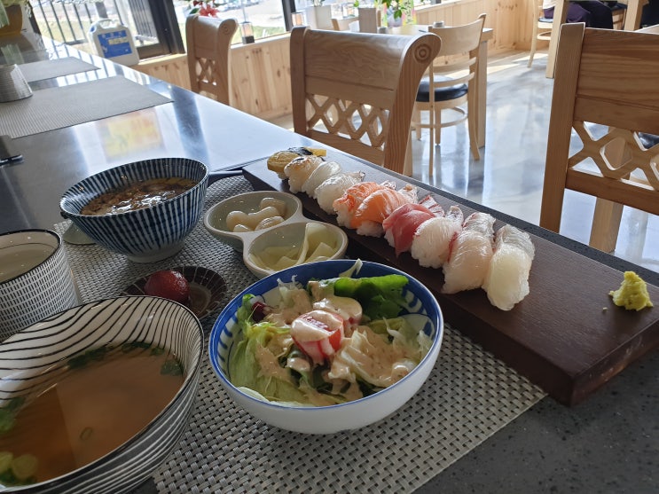  청주 분평동초밥 맛집 김수민초밥 런치특선 혼밥도 괜찮아!!