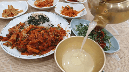  오이도 갑오징어 볶음 덮밥 마린보이 동태 해물찜 더덕막걸리 한잔했지요