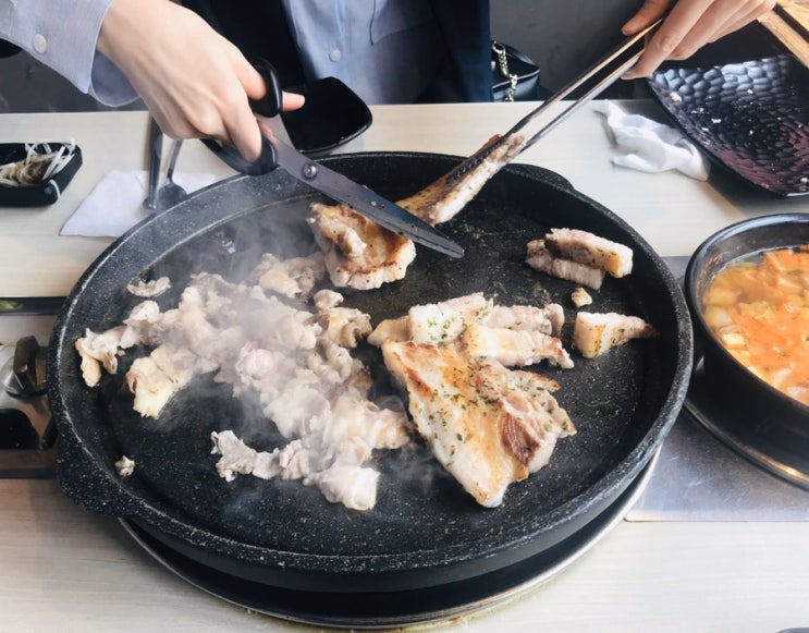  합정 모임 돼지대학교 후기 :)