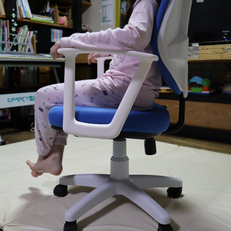 초등학생 의자 높이 조절되는 가정용 회전의자 예스24 구매 후기