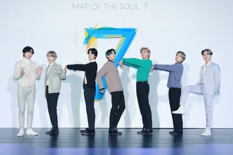  방에서 즐기는 방탄소년단 콘서트 - 방방콘 4월 18일~19일 대개봉(방방콘 편성표)