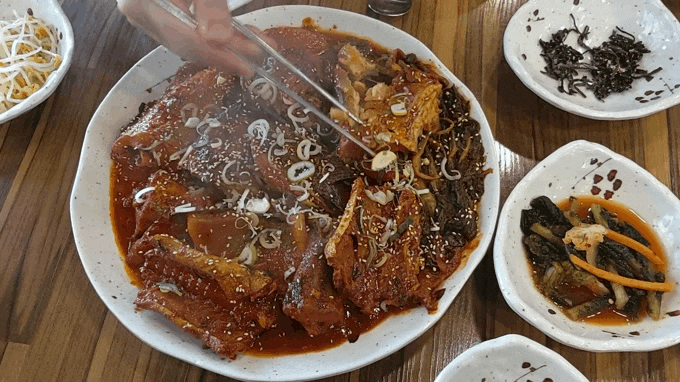  융건릉 코다리조림 전문점 반반한명태가 화성 안녕점