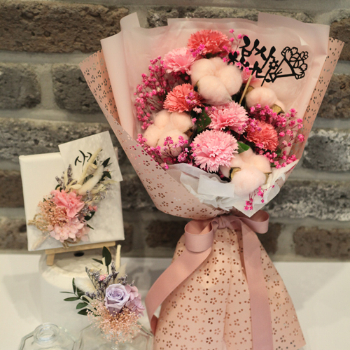(로켓배송)도시정원 비누꽃 목화 카네이션 안개꽃다발, 핑크 추천해요 (로켓배송)도시정원 비누꽃 목화 카네이션 안개꽃다발, 핑크 추천해요
