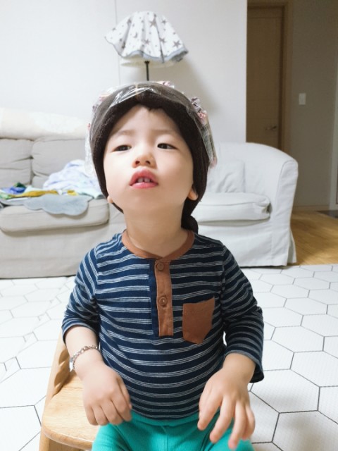 헤어디자이너경력 20년차 엄마가 해주는 아들의 첫 파마