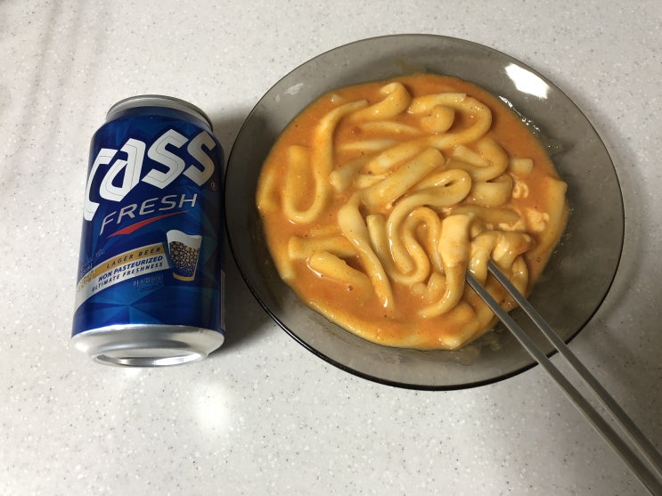  레드캣 떡볶이로 매콤까르보나라 떡볶이 만들었어요