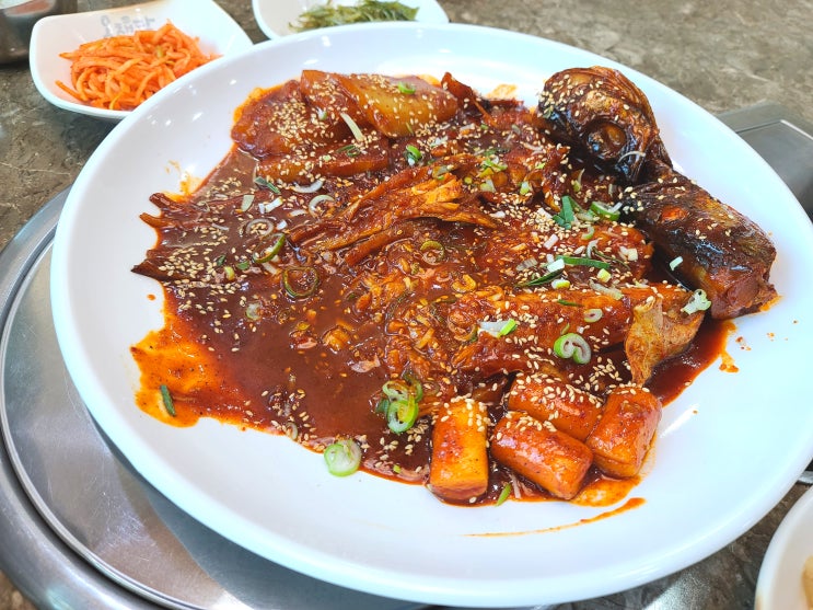  기장 밥집 온채당으로 기장 코다리 먹으러 갔어요