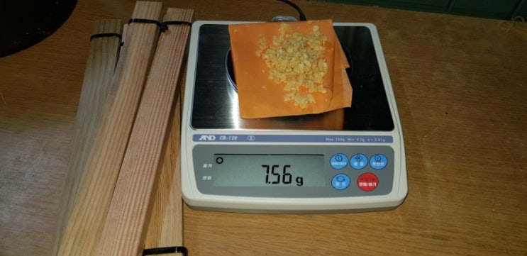  동애등에,피닉스 웜 산란목 실제 알 무게 측정