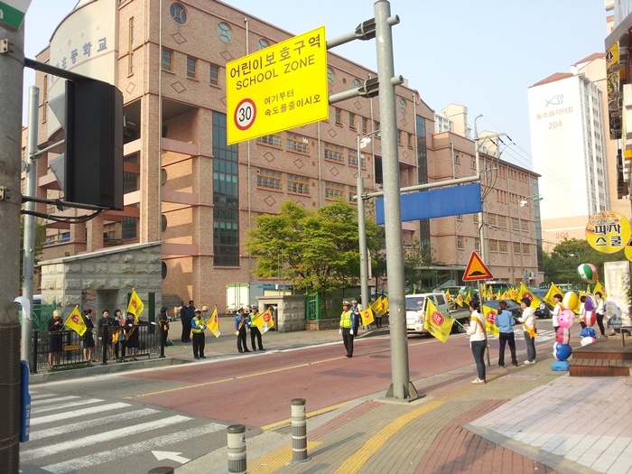 '민식이법’에 운전자보험 담보 확대 나선 손보사… 실효성은? '민식이법’에 운전자보험 담보 확대 나선 손보사… 실효성은?