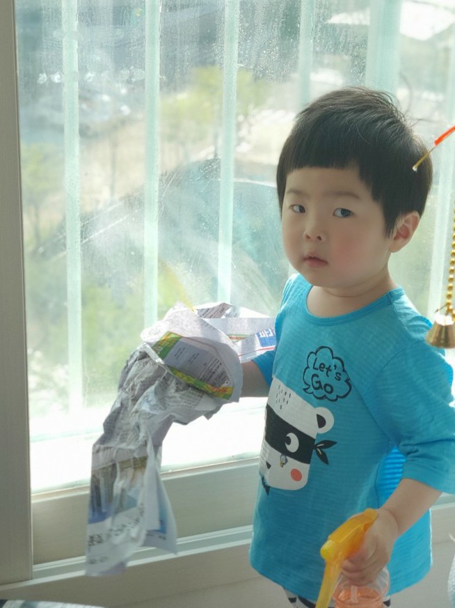  스트레스 안받고 아이랑 같이 청소해요