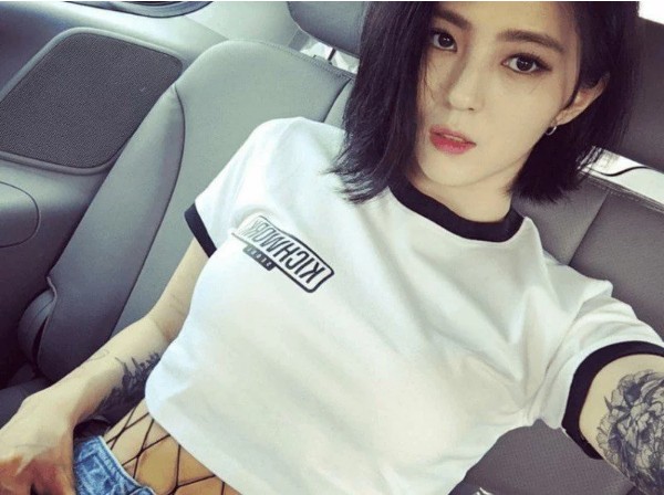 부부의 세계 <b>한소희</b> 타투 나이 <b>담배</b> 졸업사진 카이스트
