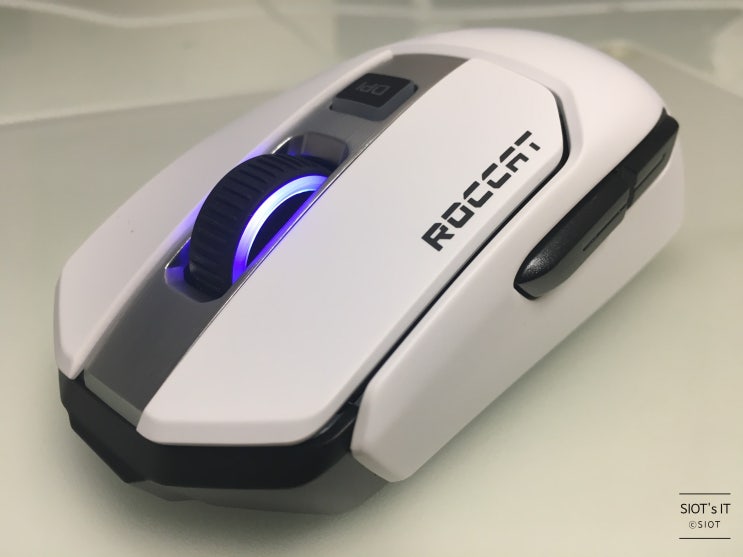 로켓 카인 202(Roccat KAIN) 마우스 개봉기 겸 한 달 사용 후기 로켓 카인 202(Roccat KAIN) 마우스 개봉기 겸 한 달 사용 후기