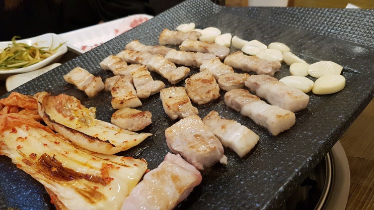 잠원역 거목정육식당 삼겹살 먹방, 카페원 커피 테이크아웃! 잠원역 거목정육식당 삼겹살 먹방, 카페원 커피 테이크아웃!