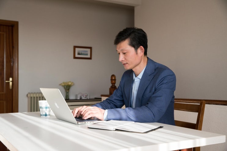  주님은 재난 전에 은밀하게 강림하시고 재난 후에는 공개적으로 나타나셔요!