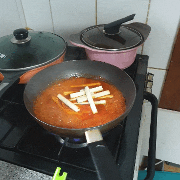  신전떡볶이느낌! 밀떡볶이를 만들어보쟈