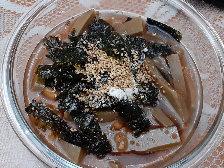  식당에서 주는 도토리묵 냉국, 집에서도 만들어 보자!