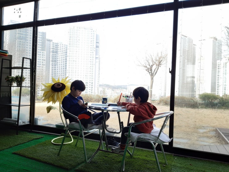  주택에서 살아보기 (두달째) feat.화분,마당
