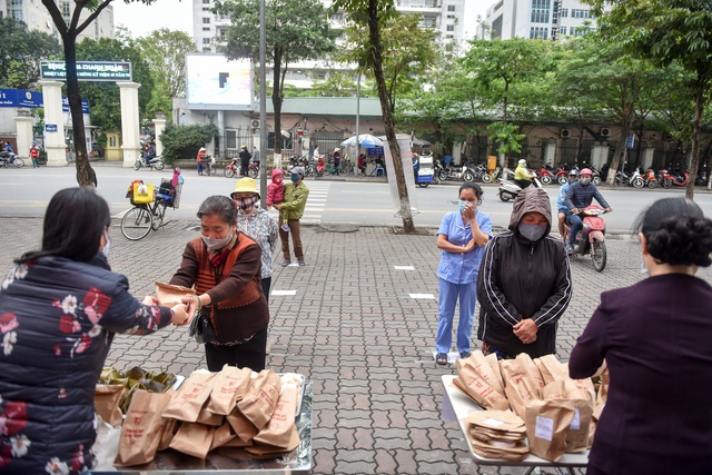 하노이, 코로나로 부는 따뜻한 바람, 이번에는 '희망 빵'