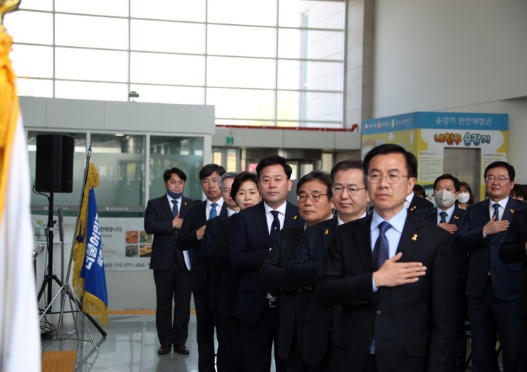 <b>민주당</b> <b>광주</b>지역 <b>당선인</b>들 "시민 안전과 민생 지킬 것"