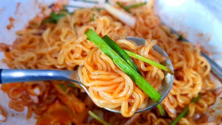  [오뚜기] 진비빔면 , 푸짐하게 즐기는 시원한 매운맛
