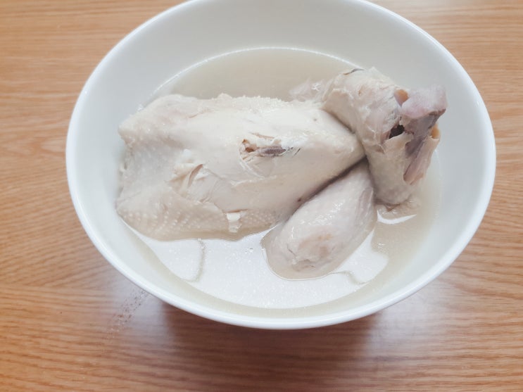  평택 식자재 업체 해드림에 엄청난 삼계탕이 입고되었습니다~!